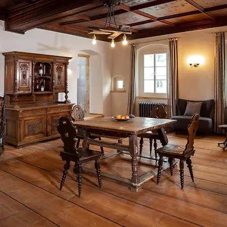 Ξενοδοχείο με διαμερίσματα Podenhaus *