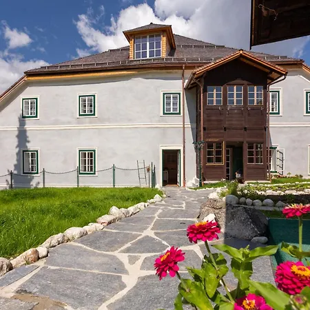 Podenhaus Бад Аусзее