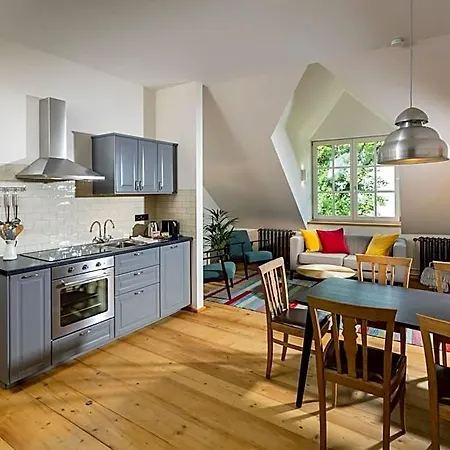 Podenhaus Aparthotel 3*