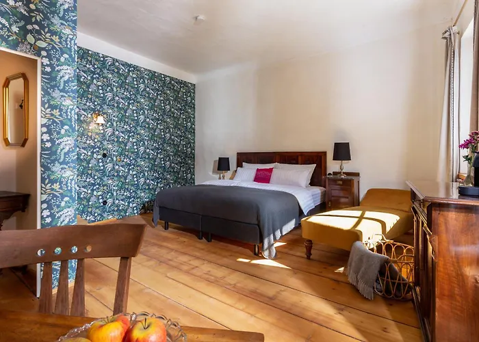 Podenhaus 3* באד אאוסי